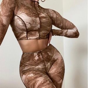 Cute two piece NEVER WORN!!!